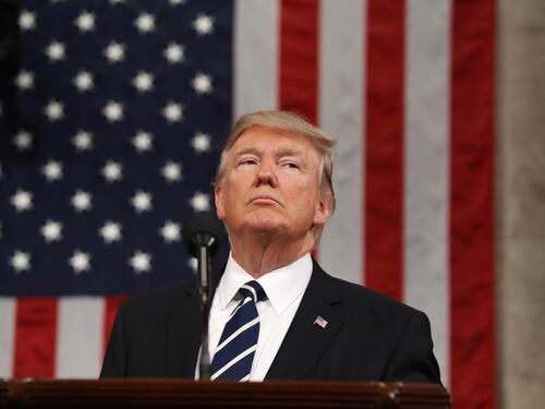 Trump attacca Obama: ha intercettato i miei telefoni, è il nuovo Watergate