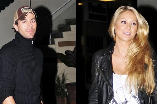 Enrique Iglesias e Anna Kournikova fanno vedere le foto dei loro gemelli