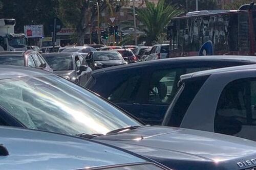 Roma, via Cristoforo Colombo chiusa per ore. Automobilisti infuriati