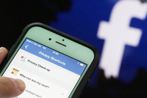 Down globale di Facebook e Instagram, social fuori uso per due ore anche in Italia