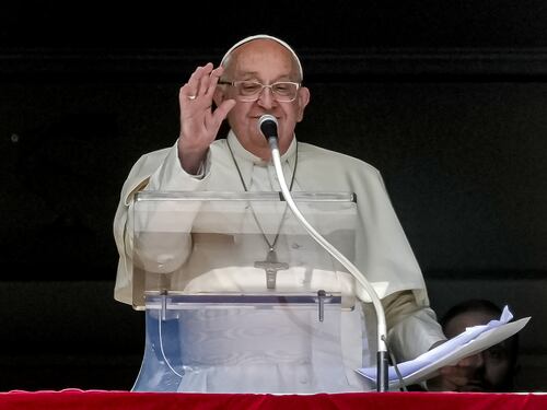 Roma ha il Vicario: il Papa sceglie Reina. Così il conclave diventa geopolitico
