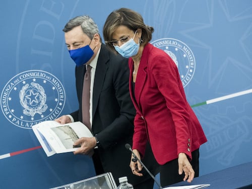 Via il segreto di Stato sulle carte della Gladio e della Loggia P2: verità sulle stragi