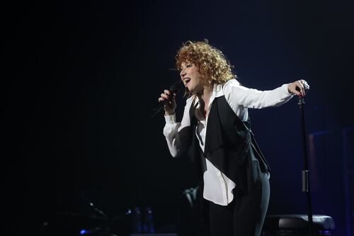 Fiorella Mannoia sul palco per i migranti, concerto-evento a Taormina