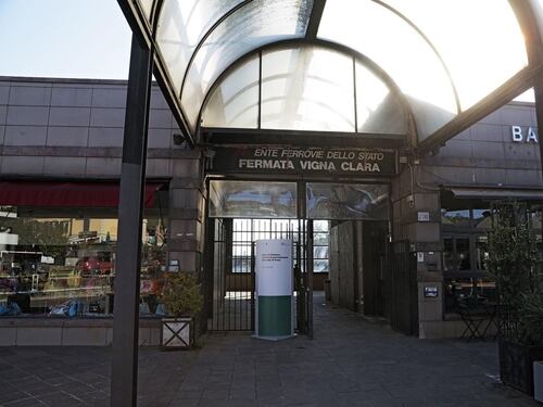 Vigna Clara, slitta l'apertura della stazione