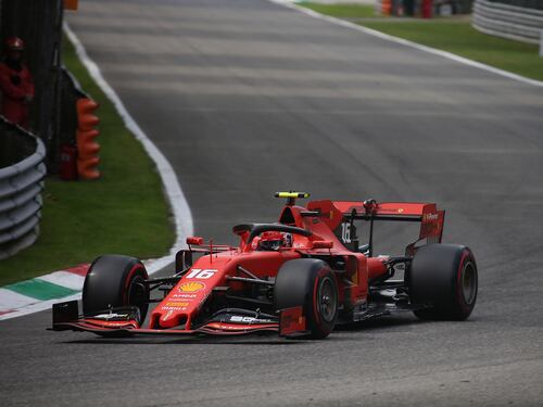 Leclerc beffa tutti: è pole position a Monza