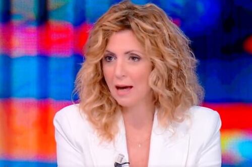 Stasera Italia, Barbara Lezzi inchioda il premier Draghi: "Era convinto di salire al Colle e...". L'errore clamoroso