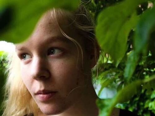 Stuprata da bambina. A 17 anni Noa sceglie l'eutanasia