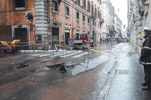 Roma, indagine sui debiti dell'ex giunta Raggi: buco di oltre 26 milioni per spese senza copertura