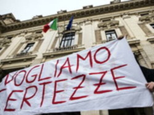 Orari d'ingresso scaglionati, studenti in protesta continua
