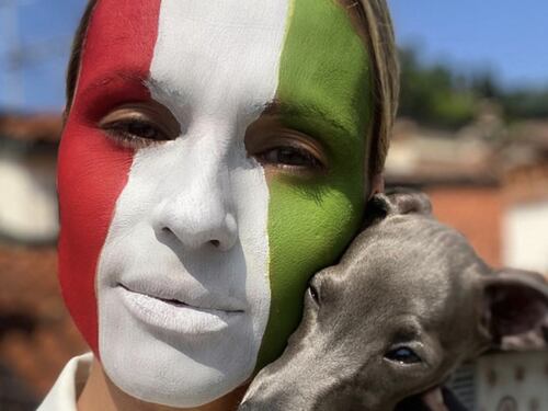 Festa della Repubblica, l'omaggio di Michelle Hunziker all'Italia