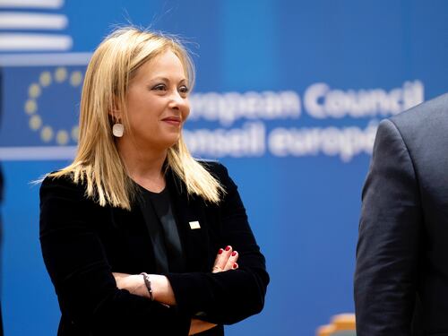 Mes, tassi e immigrati: Meloni avverte l’Europa e tira dritto