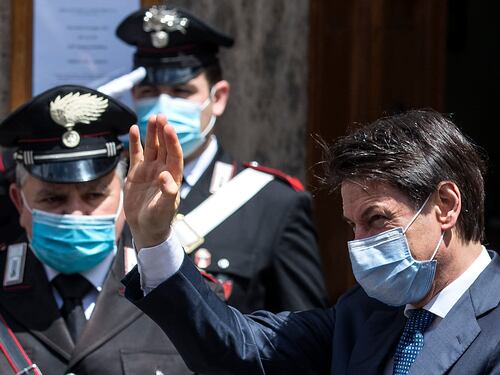 Stati Generali, Conte messo all'angolo: cosa si inventa con gli industriali...