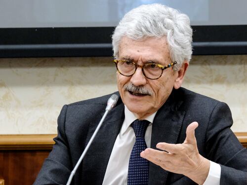 D'Alema: "Primarie? Dannoso che chi non ha ruoli dia direttive"