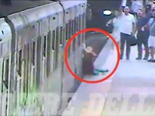 Trascinata dal metrò, indagato il macchinista