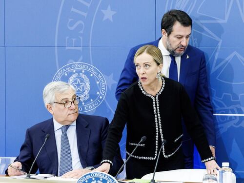 Elezioni Sardegna, Meloni blinda il governo. Tajani: "Non cambia niente"