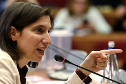 Patrimoniale, Schlein vuole tassare chi ha più di 500 mila euro. A rischio mezza Italia e il ceto medio