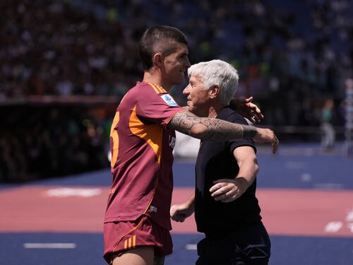 Derby alla Roma: bis di Mancini stende la Lazio e la Champions è più vicina
