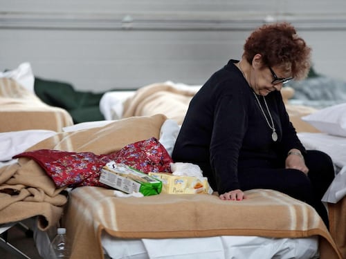 Ricatto agli sfollati: niente cibo Così lo Stato li obbliga a trasferirsi