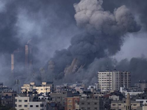 Carri armati e raid, Israele entra a Gaza. Netanyahu: "È solo l'inizio"