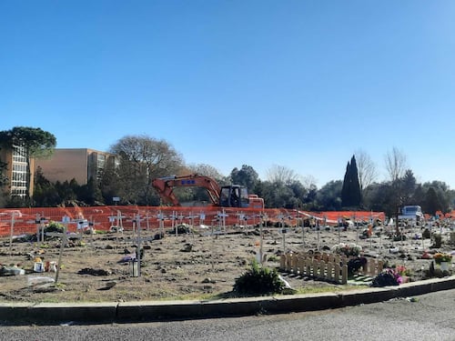 Caos cimiteri a Roma, Simona Baldassarre (Lega): "Come si muore in una Capitale"