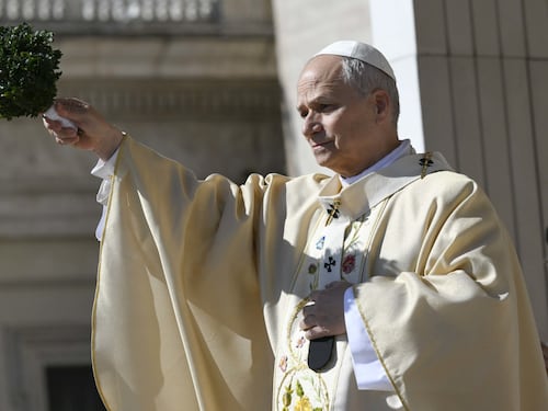 L'appello di Papa Leone: "Chi ha potere di scatenare guerre scelga la pace"