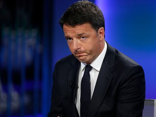 Renzi è isolato perché non ha più uno straccio di idea
