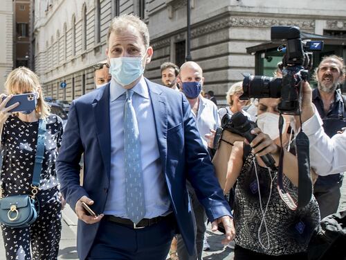 Ribellione nel M5s, lettera di fuoco dei parlamentari "guerrieri" contro i voti su Rousseau
