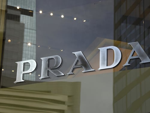 Prada acquista Versace per 1,25 miliardi