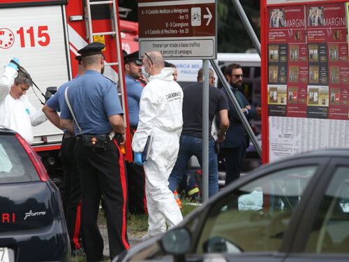 Trovato cadavere mutilato e bruciato: indagini in corso