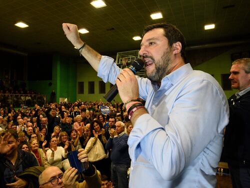 Al-Sarraj dà buca a Conte. Salvini lo umilia così. Dilettanti allo sbaraglio