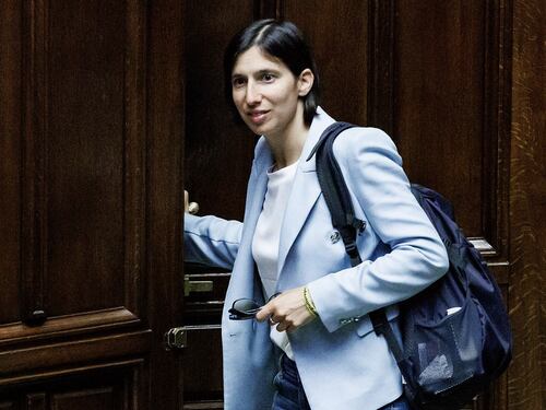 Sondaggio Mentana, FdI cresce più di tutti e Lega verso il 10%. E il Pd...