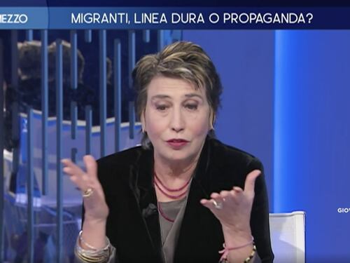 Otto e Mezzo, Serena Dandini fa la morale al governo sui migranti: "Così è da vigliacchi"