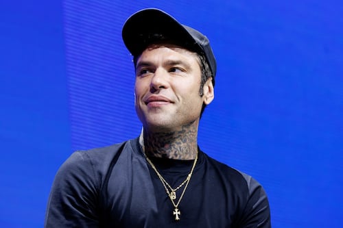 Fedez rincara la dose su Sinner: "Bravo lui che paga le tasse a Montecarlo"