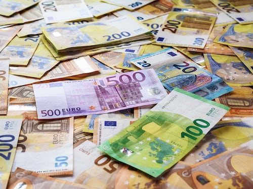 Economia, le famiglie italiane non se la passano bene: cala il reddito reale
