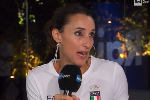Elisa di Francisca, monta la polemica per le parole su Pilato: "Non volevo offendere"