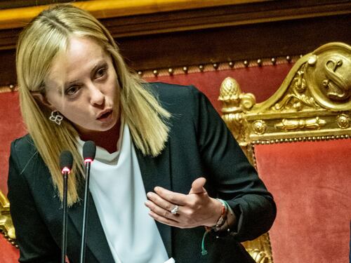 Senato, la diretta sulla fiducia. Meloni sul tetto al contante disintegra il Pd