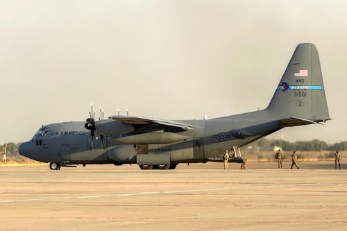 Iraq, le truppe Usa lasciano le basi. Gli analisti: “Vuoto di potere? Rischio del ritorno di Isis”