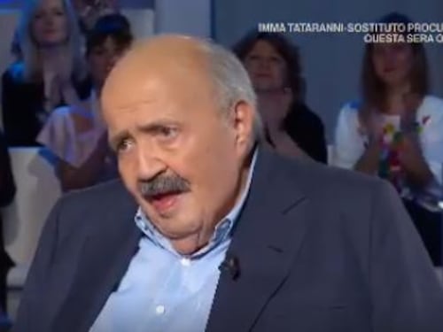 Costanzo a "Domenica In", inimmaginabile Venier con lo scivolone sull'acqua