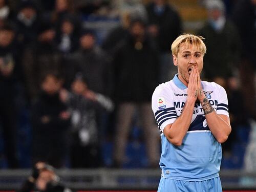 Lazio dalla gioia alla beffa. Pari della Samp all'ultimo respiro