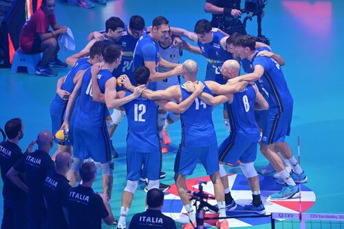 Pallavolo, Italia-Francia 3-0: la Nazionale annienta tutti e vola in finale all'europeo