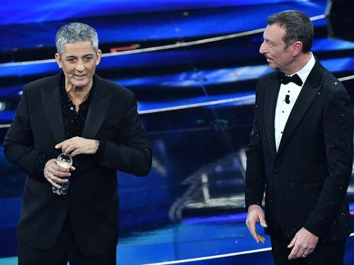Fiorello fa squalificare Giorgia da Sanremo. Poi svela lo scherzo