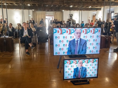 "Mai più governo di unità nazionale". Il Pd (finalmente) si pente di Monti, Conte e Draghi