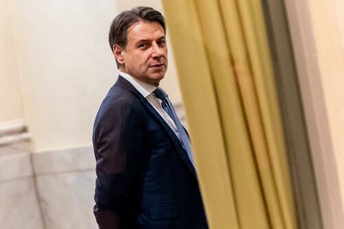 M5S, dopo l’affaire delle mascherine arriva il caso dell’Antimafia. Non c’è pace per il Conte furioso