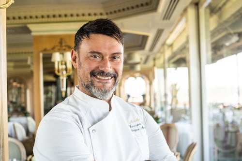 Cucinare (via web) con lo chef. E i prodotti arrivano a casa