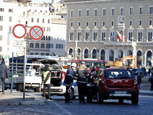 Traffico e sicurezza stradale, Roma è la peggiore città d'Italia della classifica di Legambiente