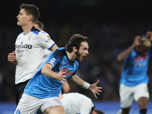 Napoli, il sogno è più vicino: Rrahmani e la magia di Kvara stendono l'Atalanta