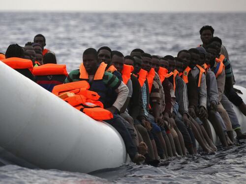 I migranti di Civitavecchia sbarcano a Roma Nord