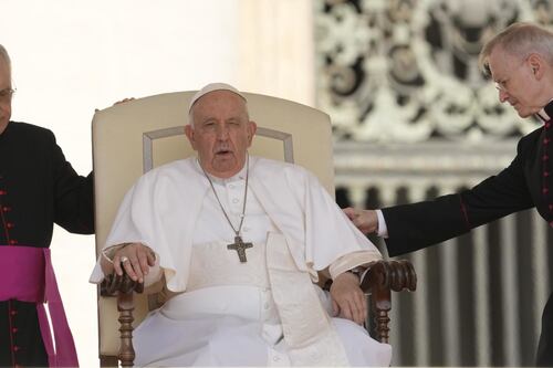 Papa Francesco al Gemelli, cosa gli consiglia il medico dopo l'intervento