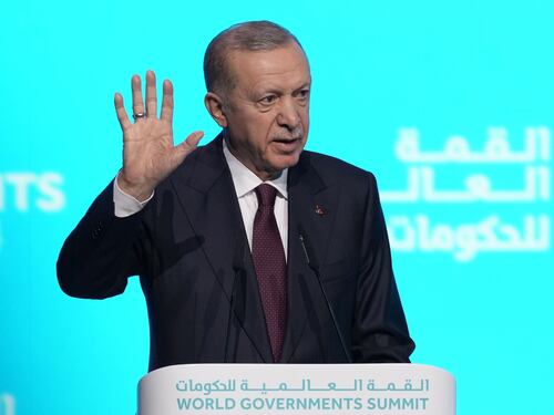 Israele, Erdogan e il paragone choc: “Netanyahu come Hitler e Stalin”
