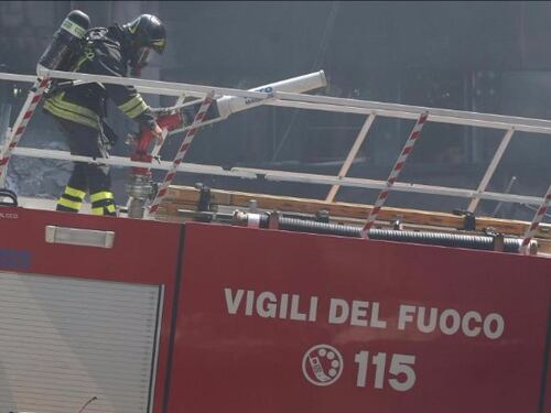 Via Oderisi da Gubbio, esplosione in appartamento. Ferito un ragazzo